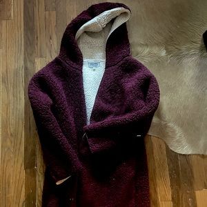 URBAN OUTFITTERS TEDDY BEAR JACKET